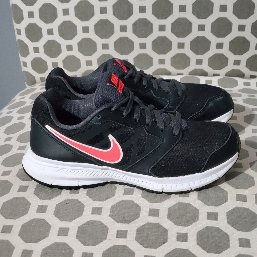 Nike Downshifter 6